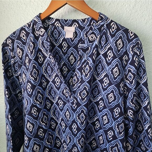 Chico's tunic style blouse asymmetrical hem - Picture 2 of 10